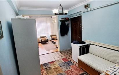 Üsküdar'da Merkezi Konumda, Cadde Üstü , Krediye Uygun Satılık!