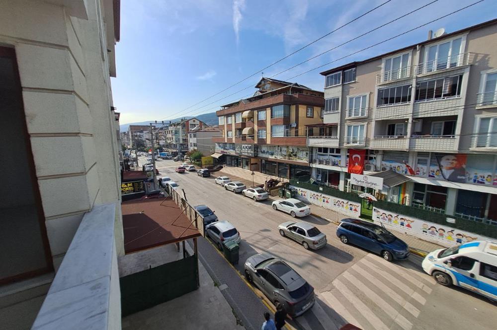 KÖRFEZ YARIMCA ATALAR MAH. CADDE ÜSTÜ SATILIK ARAKAT 3+1 DAİRE