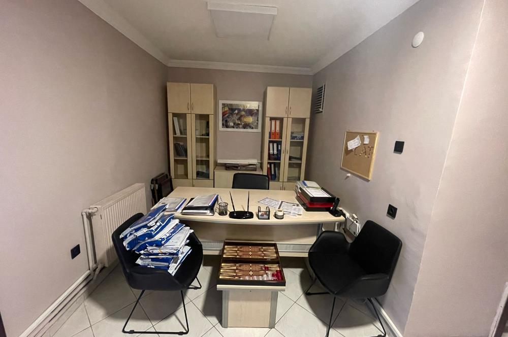 KIZILAY YEŞİLIRMAK SOKAKTA 2+1 ve SEKRETERYALI KİRALIK OFİS