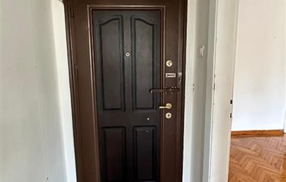 KURTULUŞ DERİCİLER SOKAKTA 2,5+1 KİRALIK DAİRE