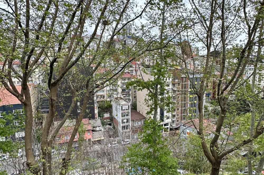 KURTULUŞ DERİCİLER SOKAKTA 2,5+1 KİRALIK DAİRE