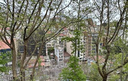 KURTULUŞ DERİCİLER SOKAKTA 2,5+1 KİRALIK DAİRE