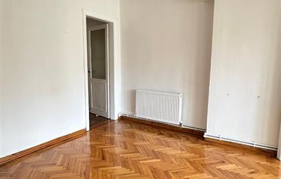 KURTULUŞ DERİCİLER SOKAKTA 2,5+1 KİRALIK DAİRE