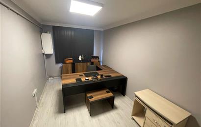 KIZILAY YEŞİLIRMAK SOKAKTA 2+1 ve SEKRETERYALI KİRALIK OFİS