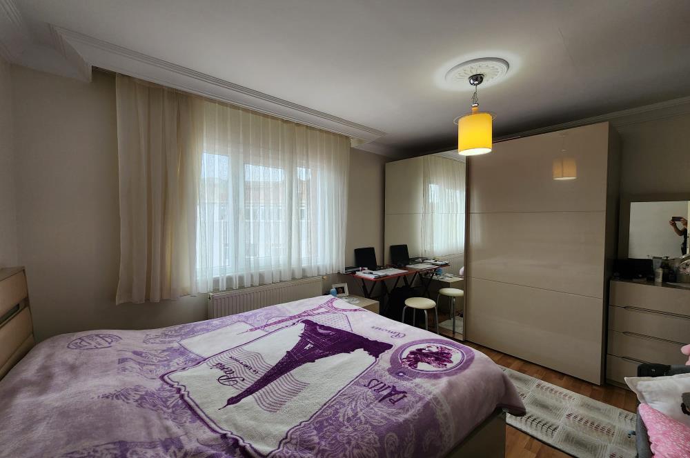 Bahçeköy Merkezde 3+1 Satılık Bakımlı Daire