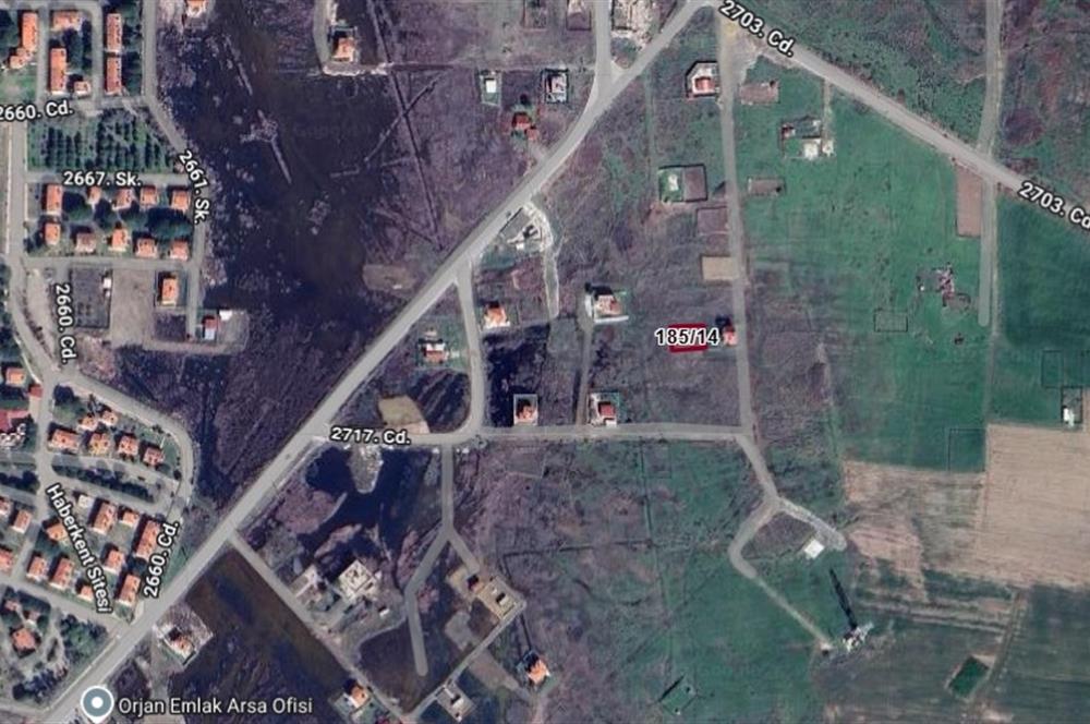 Burhaniye Çoruk'ta Satılık, Denize 500 mt Mesafede, 328 m² Arsa