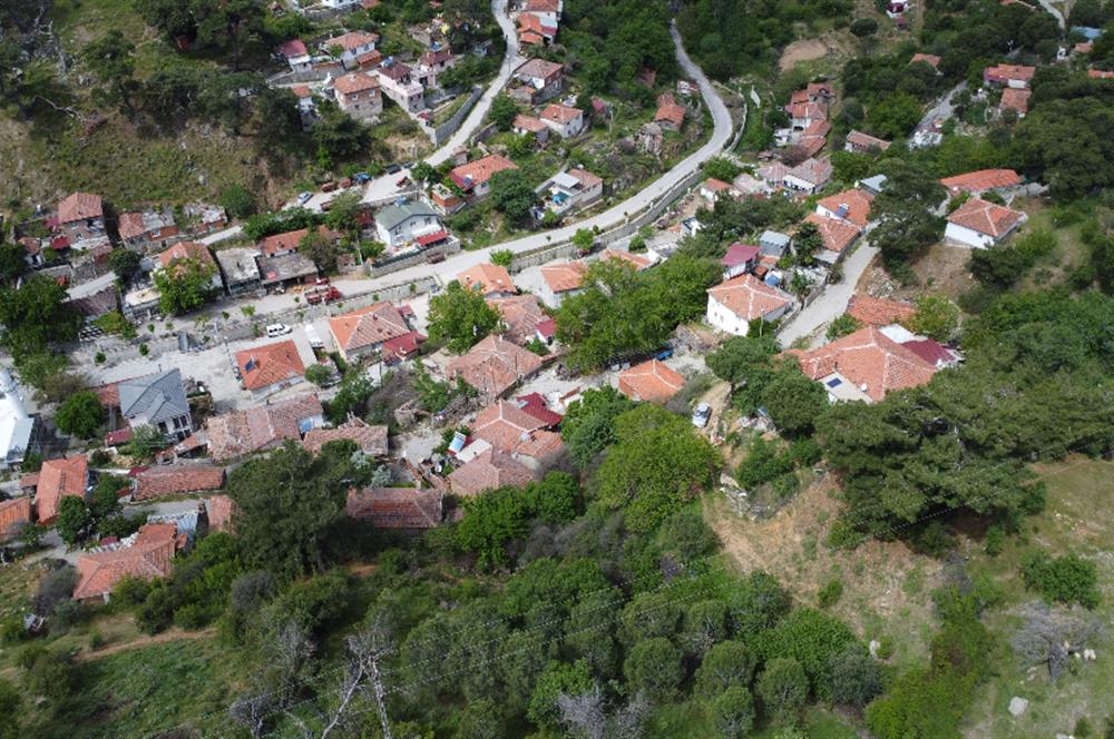 BURHANİYE SÜBEYLİDERE KÖYÜNDE 204 M2 İKİ KAT İMARLI KONUT ARSASI