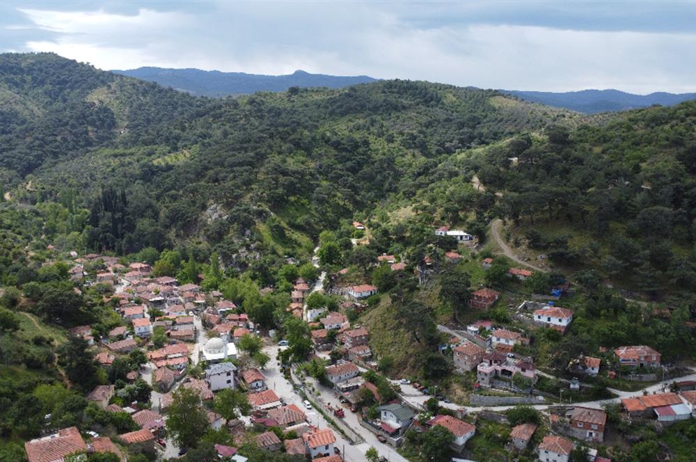 BURHANİYE SÜBEYLİDERE KÖYÜNDE 204 M2 İKİ KAT İMARLI KONUT ARSASI
