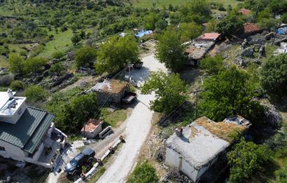 Burhaniye Kuyucak Köyünde Deniz Manzaralı Konut İmarlı Arsa