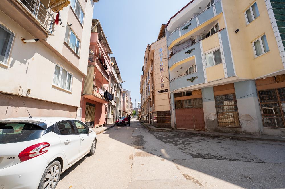C21 Cius ; Dr. Ziya Kaya Mahallesinde 2+1 Yenilenmiş Daire