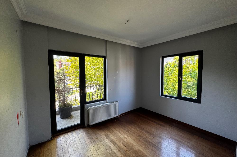 Çekmeköy 5+1 satılık bahçeli villa