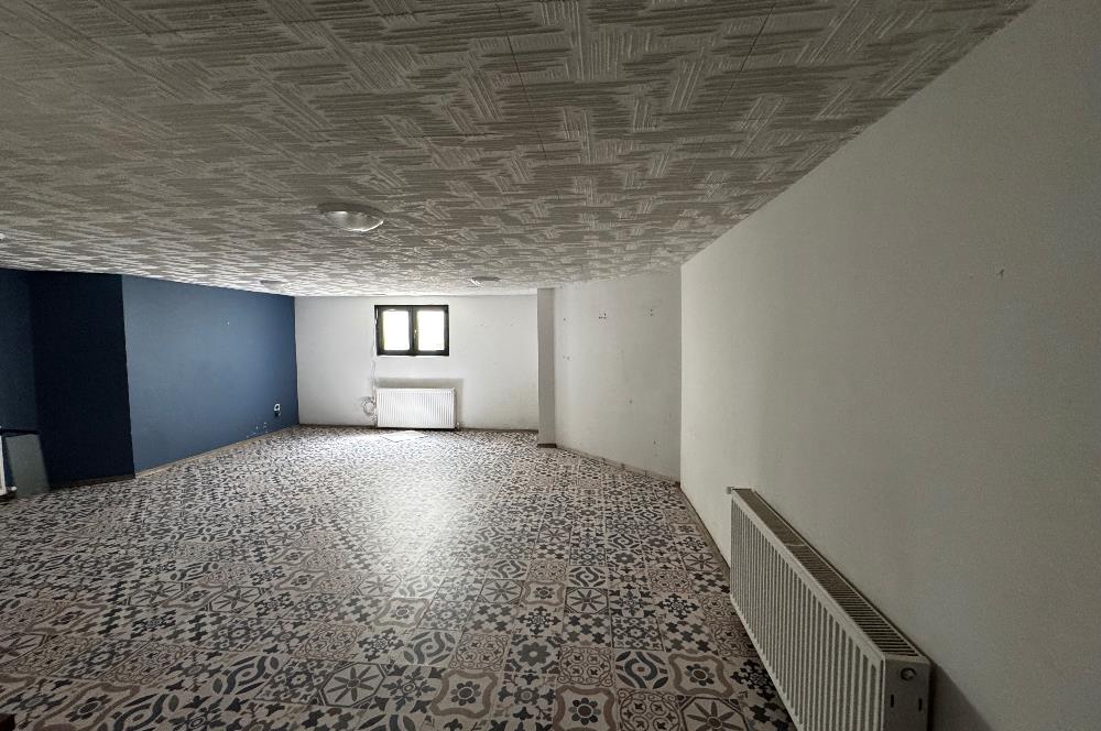 Çekmeköy 5+1 satılık bahçeli villa