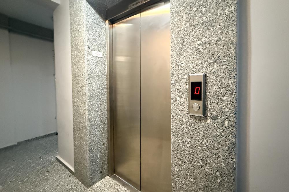 CENTURY21 BAL'DAN BAHÇELİEVLER MH. UĞUR 2 SİTESİNDE LÜKS DAİRE