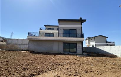 CENTURY21 Net'ten Cankurtaran'da Anahtar Teslim UltraLüx Villa
