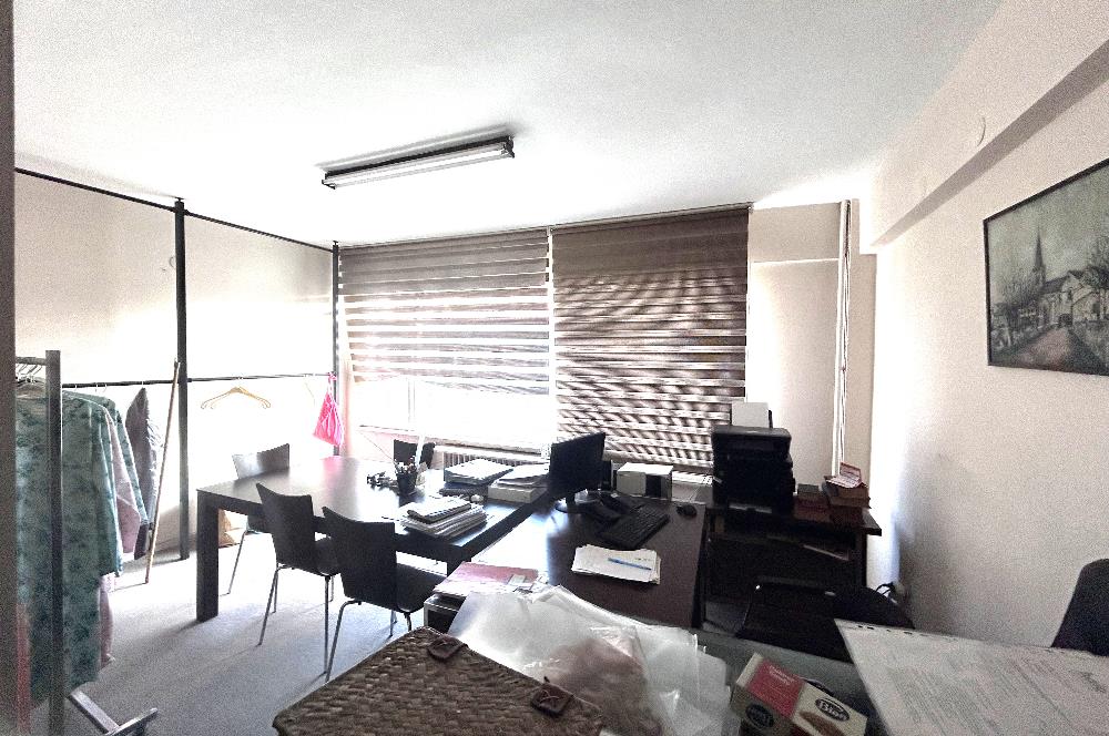 ŞİŞLİ DOLAPDERE CADDESİ ÜZERİNDE 1+1 ASANSÖRLÜ DAİRE