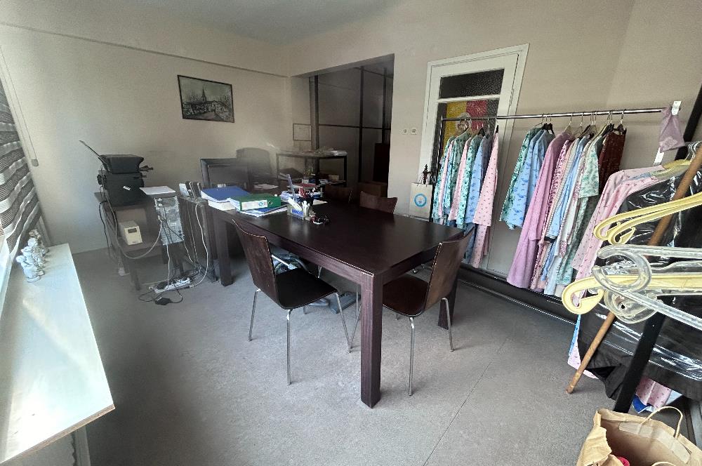 ŞİŞLİ DOLAPDERE CADDESİ ÜZERİNDE 1+1 ASANSÖRLÜ DAİRE