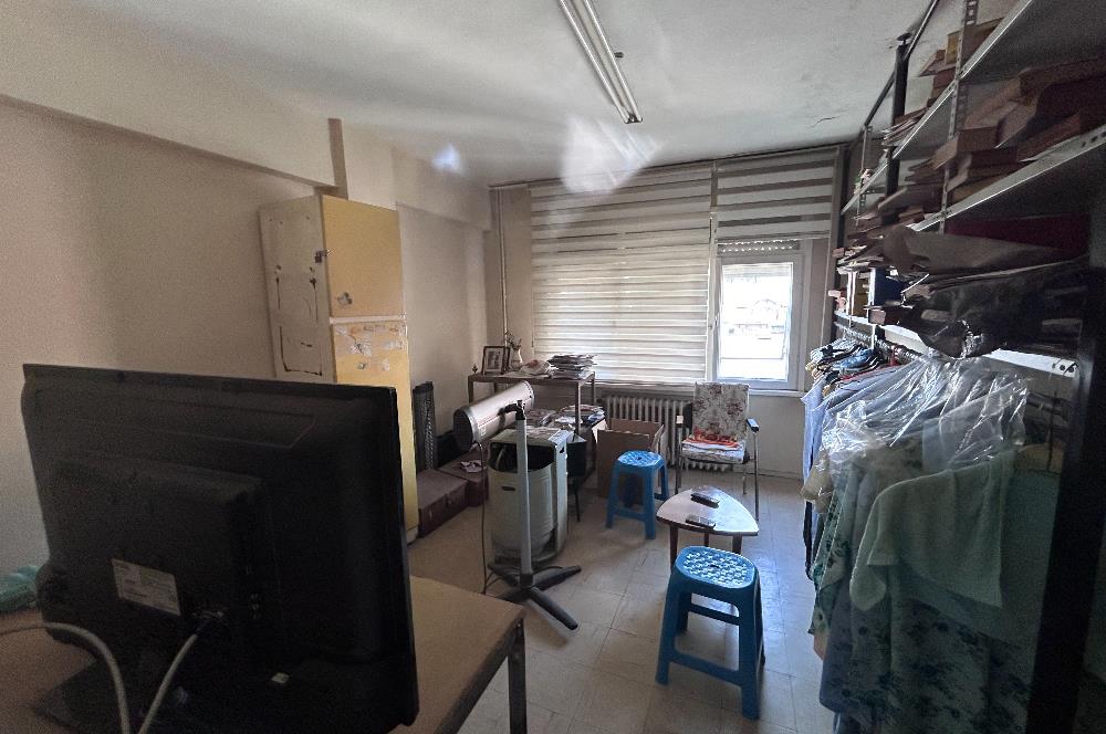 ŞİŞLİ DOLAPDERE CADDESİ ÜZERİNDE 1+1 ASANSÖRLÜ DAİRE