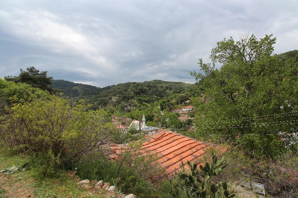 BURHANİYE SÜBEYLİDERE KÖYÜNDE 204 M2 İKİ KAT İMARLI KONUT ARSASI