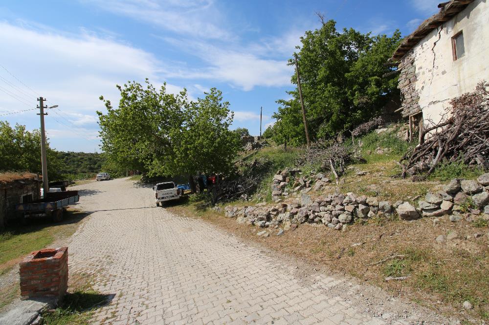 Burhaniye Kuyucak Köyünde Deniz Manzaralı Konut İmarlı Arsa