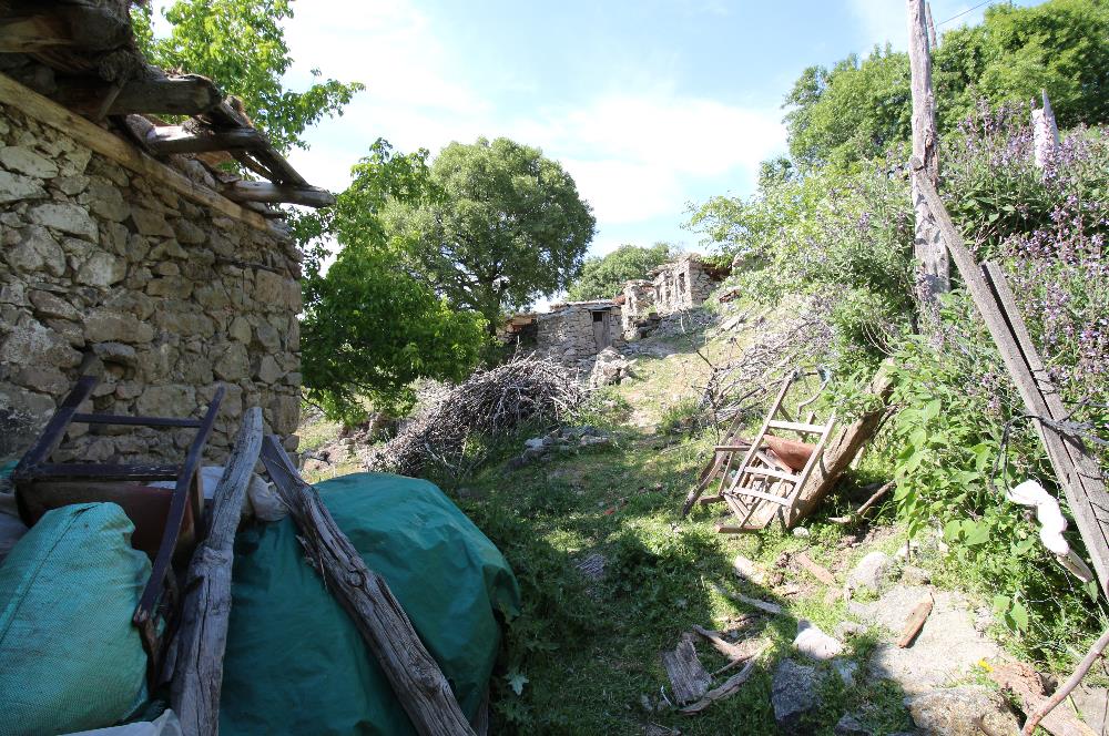 Burhaniye Kuyucak Köyünde Deniz Manzaralı Konut İmarlı Arsa