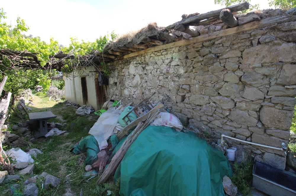 Burhaniye Kuyucak Köyünde Deniz Manzaralı Konut İmarlı Arsa