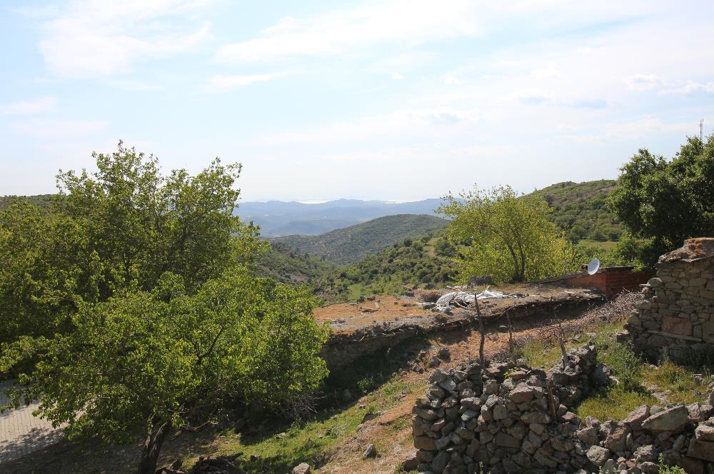 Burhaniye Kuyucak Köyünde Deniz Manzaralı Konut İmarlı Arsa