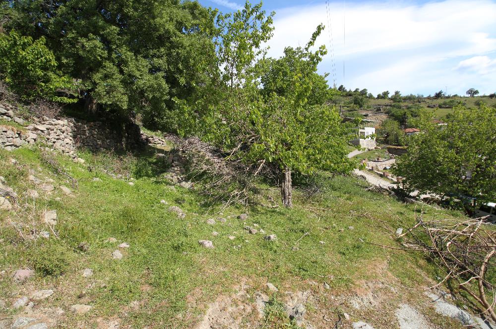 Burhaniye Kuyucak Köyünde Deniz Manzaralı Konut İmarlı Arsa