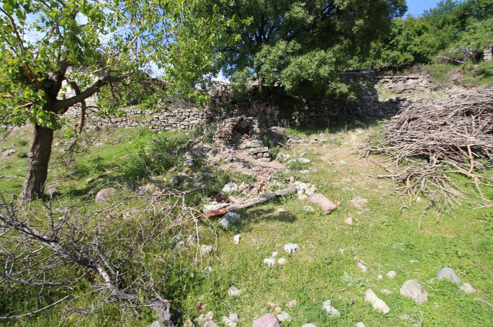 Burhaniye Kuyucak Köyünde Deniz Manzaralı Konut İmarlı Arsa