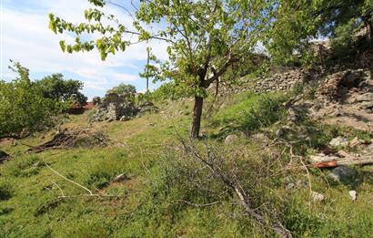 Burhaniye Kuyucak Köyünde Deniz Manzaralı Konut İmarlı Arsa