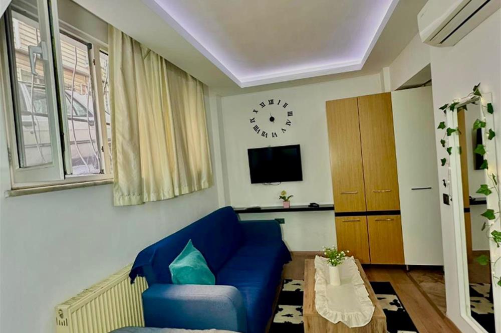 TAKSİME 10 DK MESAFEDE FULL EŞYALI AİRBNB RUHSATLI SATILIK DAİRE