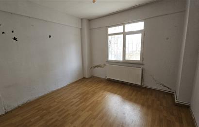 Maltepe Esenkent Mahallesi nde 2+1 Giriş Kat Kiralık Daire