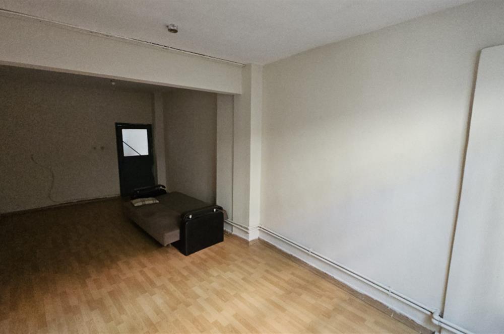 Maltepe Esenkent Mahallesi nde 2+1 Giriş Kat Kiralık Daire