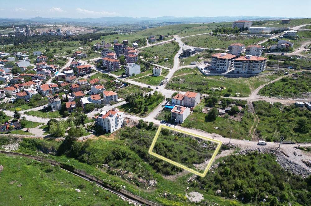CENTURY21 BAL'DAN GAZİOSMANPAŞA MAHALLESİ'NDE 672 M2 ARSA