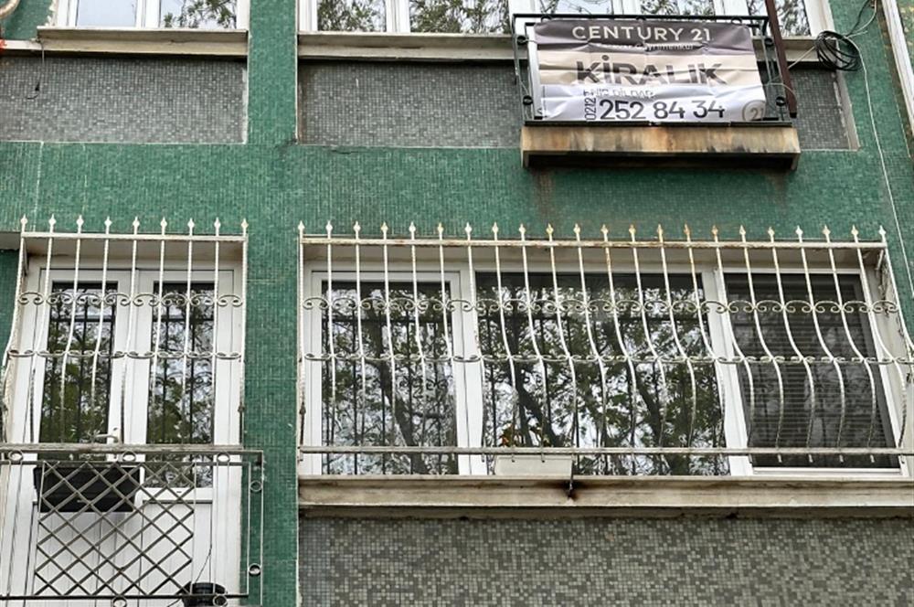 KURTULUŞ DERİCİLER SOKAKTA 2,5+1 KİRALIK DAİRE