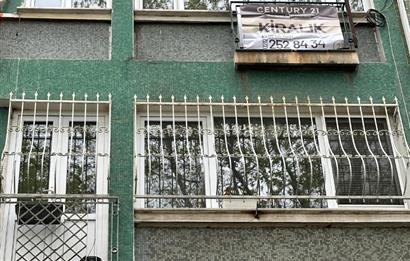 KURTULUŞ DERİCİLER SOKAKTA 2,5+1 KİRALIK DAİRE