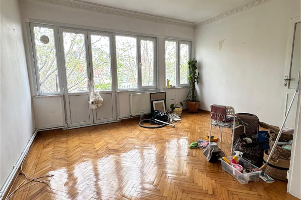 KURTULUŞ DERİCİLER SOKAKTA 2,5+1 KİRALIK DAİRE