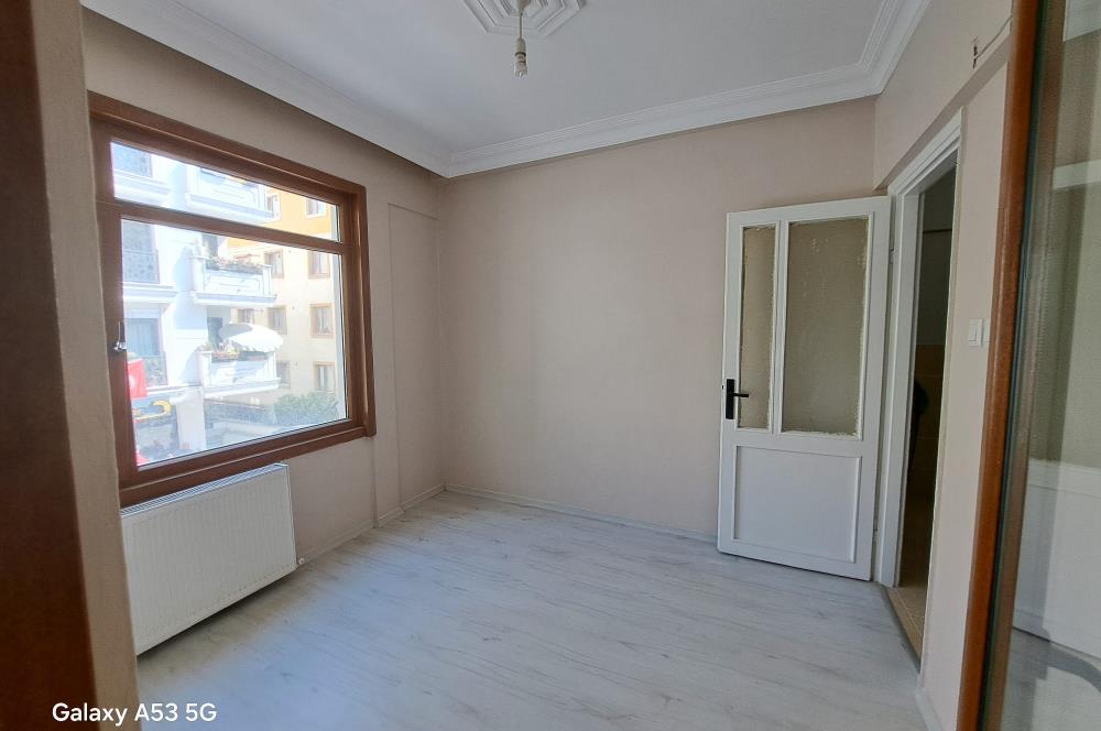 İdealtepe'de Metroya 5 Dk ,Geniş Cepheli Kiralık 3+1 Daire