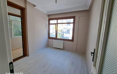 İdealtepe'de Metroya 5 Dk ,Geniş Cepheli Kiralık 3+1 Daire