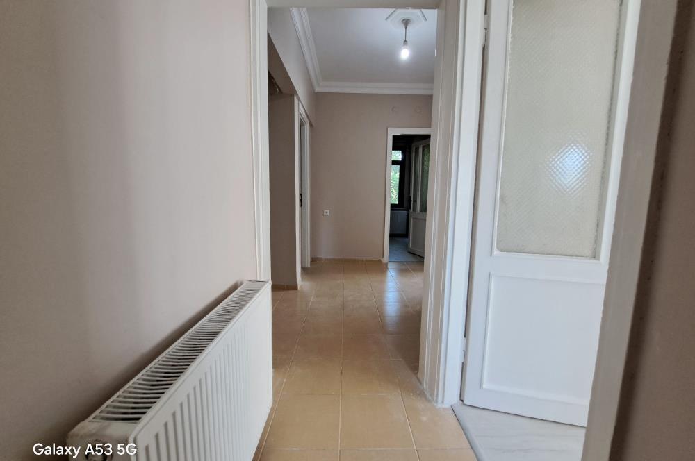 İdealtepe'de Metroya 5 Dk ,Geniş Cepheli Kiralık 3+1 Daire