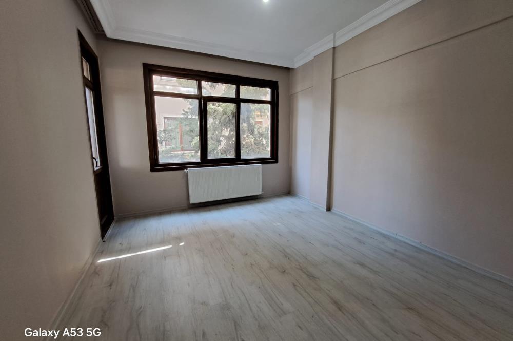 İdealtepe'de Metroya 5 Dk ,Geniş Cepheli Kiralık 3+1 Daire
