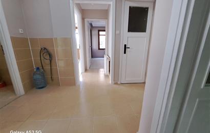 İdealtepe'de Metroya 5 Dk ,Geniş Cepheli Kiralık 3+1 Daire