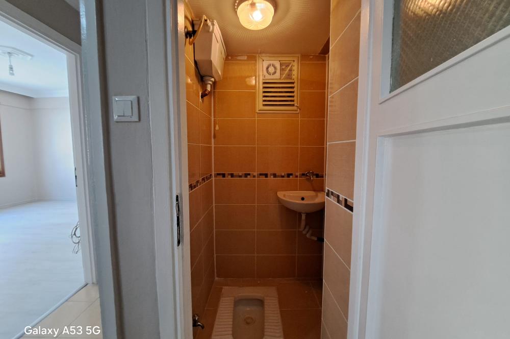 İdealtepe'de Metroya 5 Dk ,Geniş Cepheli Kiralık 3+1 Daire