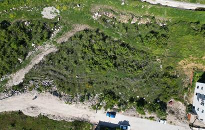 BALIKESİR KEPSUT OSMANİYEDE İMARLI 617. 86 M2 ARSA