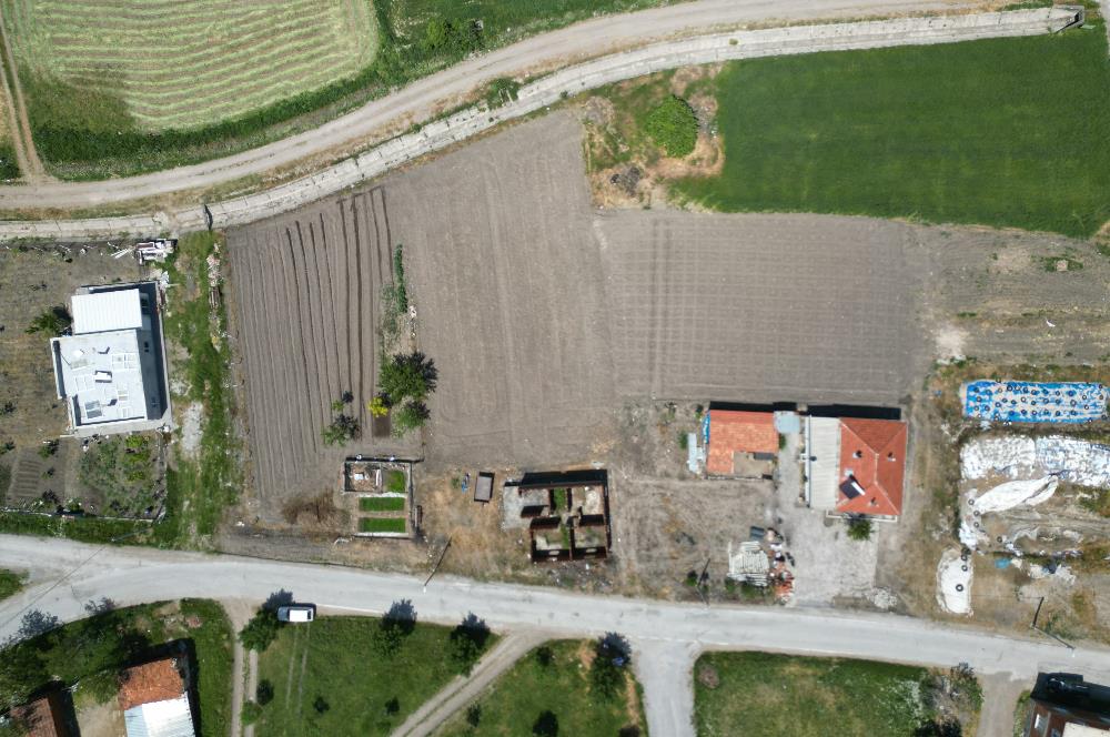BALIKESİR KEPSUT OSMANİYEDE İMARLI 617. 86 M2 ARSA