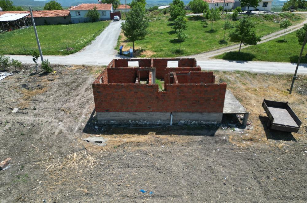 BALIKESİR KEPSUT OSMANİYEDE İMARLI 617. 86 M2 ARSA
