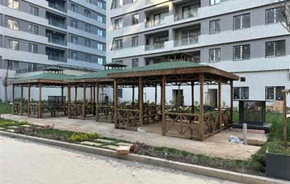 TUZLA ŞEHRİYAZ BEŞEVLER SİT. BAHÇE KULLANIMLI KİRALIK GENİŞ 2+1