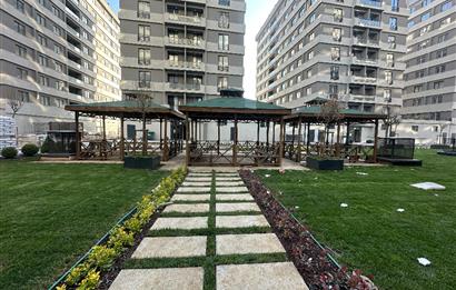 TUZLA ŞEHRİYAZ BEŞEVLER SİT. BAHÇE KULLANIMLI KİRALIK GENİŞ 2+1