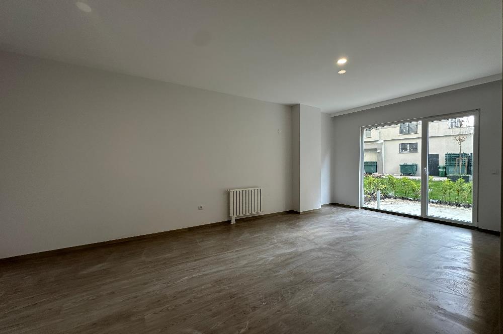 TUZLA ŞEHRİYAZ BEŞEVLER SİT. BAHÇE KULLANIMLI KİRALIK GENİŞ 2+1