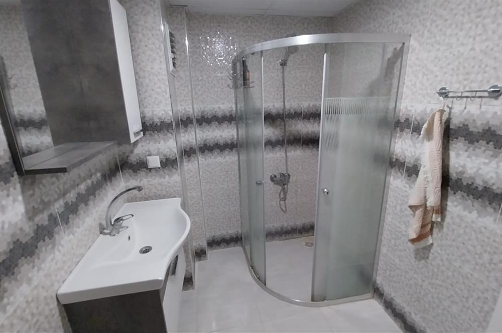 BATIKENT'TE 2+1 ARAKAT KOMBİLİ ASANSÖRLÜ EŞYALI DAİRE