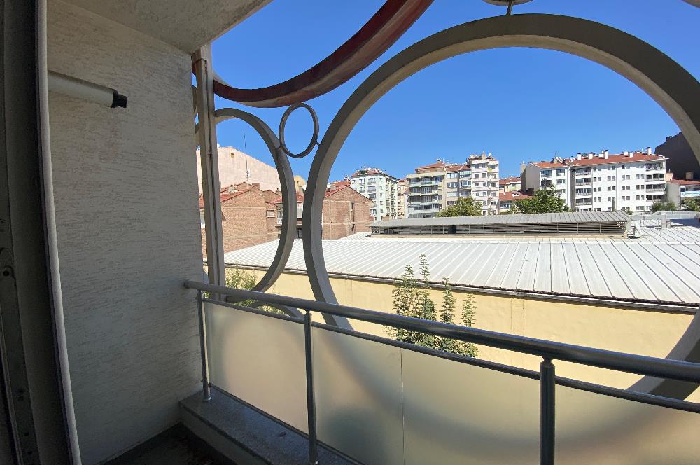 İstiklal Mahallesi Satılık 1+0 Daire
